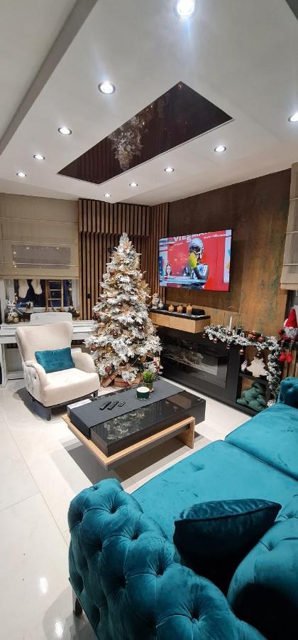 Design Apartment Platinium Spa Lux 5 Star "Havana" Completely Private Wellness & Spa Free Included Sauna & Jacuzzi & Salt Wall & Fire Place & 3D Ceilings & Business Wifi & Netflix & Keyless Code Entry & Full Smart App & Secure 2 Parking Place Cuprija Bagian luar foto