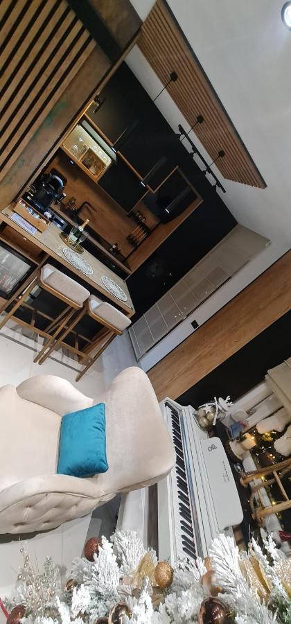 Design Apartment Platinium Spa Lux 5 Star "Havana" Completely Private Wellness & Spa Free Included Sauna & Jacuzzi & Salt Wall & Fire Place & 3D Ceilings & Business Wifi & Netflix & Keyless Code Entry & Full Smart App & Secure 2 Parking Place Cuprija Bagian luar foto